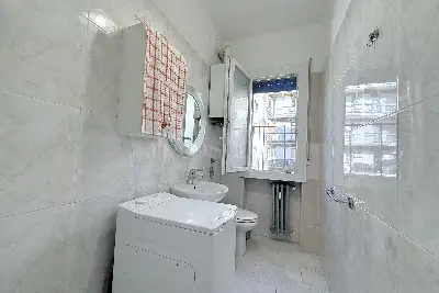 Casa in vendita, via Vincenzo Giordano Orsini , Milano