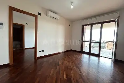 Casa in vendita, Piazza Leon Battista Alberti, Fiumicino