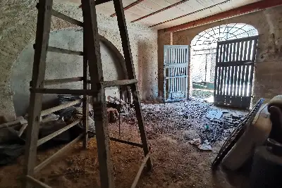 Casale in vendita, Località Ampugnano, Sovicille