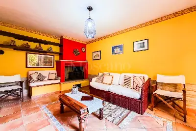 Villino a Schiera in vendita, Via dei Pini, Olbia