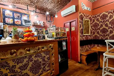 Negozio in vendita, Via della Maddalena, Genova