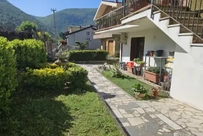 Casa in vendita, Via Trento, Nave