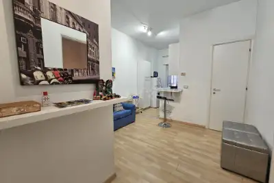 Casa in vendita, Via Olanda, Pomezia