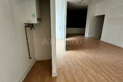 Negozio in affitto, Via Veneto, Avezzano