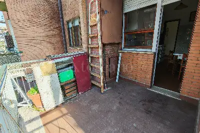 Casa in vendita, Via Vincenzo Tomassini, Roma