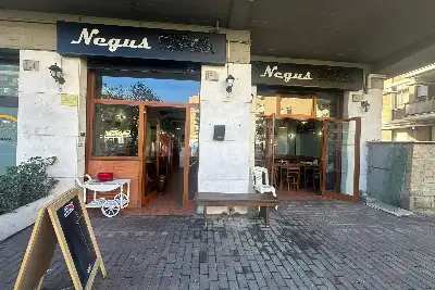 Negozio in vendita, Via dei Traghetti, Roma