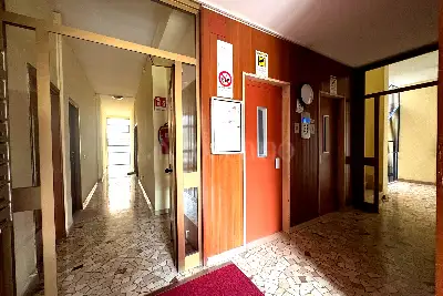 Casa in vendita, Via Bari, Milano