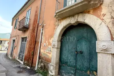 Casa Indipendente in vendita, Via Vescovi Cocchia, Cesinali