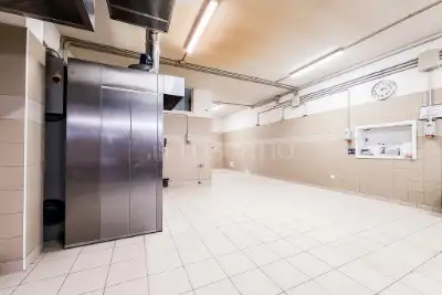 Negozio in vendita, Viale Aldo Moro 423, Olbia, Olbia