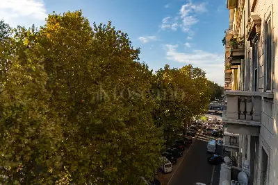 Casa in vendita, Viale Certosa 16, Milano