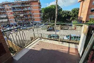 Casa in vendita, Via Vincenzo Tomassini, Roma