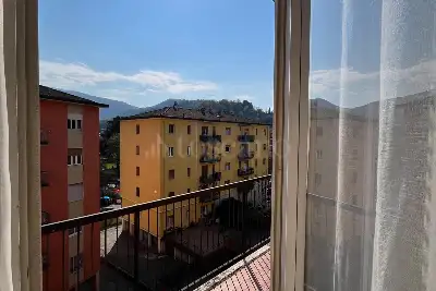 Casa in vendita, Via A. Tosoni, Brescia