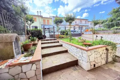 Casa Indipendente in vendita, Via Quinto Martini, Prato