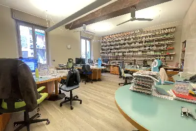 Casa in vendita, Via Alessandro Volta, Milano