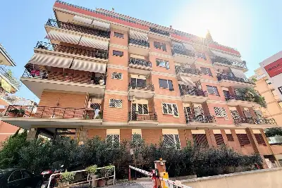 Casa in vendita, Via Giuseppe Canepa, Roma