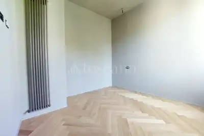 Casa in vendita, Via Luigi Veratti, Milano