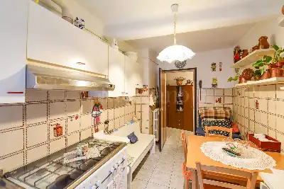 Casa in vendita, Via Andrea Alciato, Como