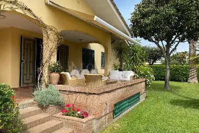 Villa Bifamiliare in affitto, Via Sistiana, Fiumicino