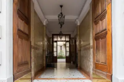 Casa in vendita, Via Francesco Anzani 6, Milano