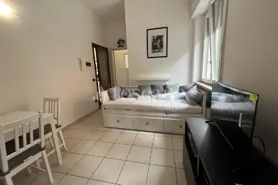 Casa in affitto, Via Sapri 6, Milano