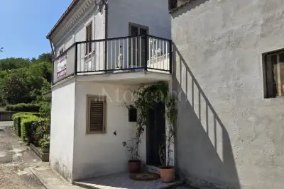 Casa Indipendente in vendita, Via Fiume Tavo, Cappelle sul Tavo