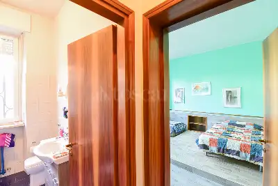 Casa Indipendente in vendita, Via Dante Alighieri, Rovello Porro