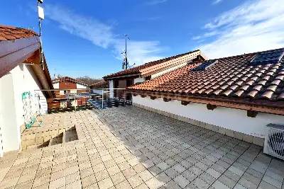 Casa in vendita, Lungolago Giuseppe Garibaldi, Peschiera del Garda