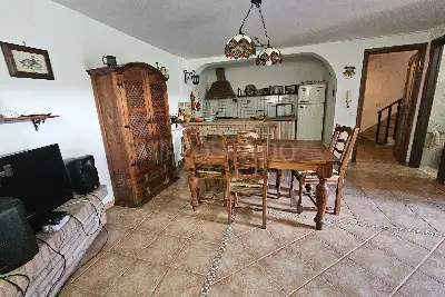 Villa in vendita, Via Pyre, Latina