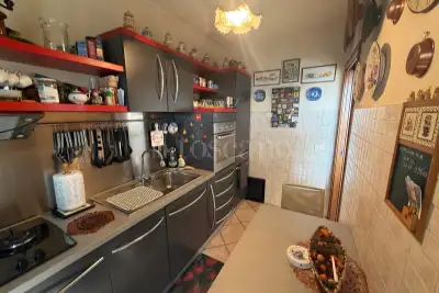 Casa in vendita, Via Giorgio Bo, Roma