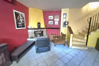 Villino a Schiera in vendita, Via Vallinfreda, Guidonia Montecelio