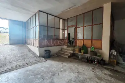 Magazzino in affitto, SS7, Brindisi