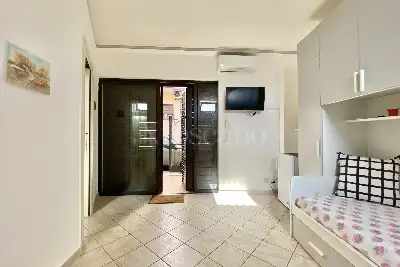 Casa in vendita, Via Zara, Giardini-Naxos