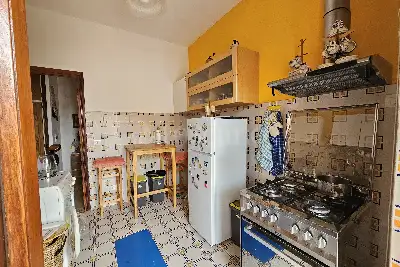 Casa in vendita, Via Polonia, Pomezia