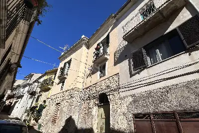 Palazzo in vendita, Via del Palazzo, Archi