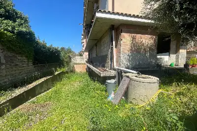 Villa in vendita, via capizzone, Roma