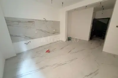 Casa in vendita, Via Cavour, Pomezia
