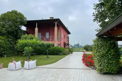 Casa Indipendente in vendita, Via dei Chiaviconi, Rubiera