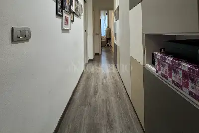 Casa in vendita, Via Solari, Milano