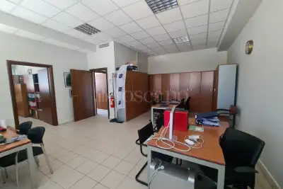 Ufficio in affitto, Via dei Castelli Romani, Pomezia