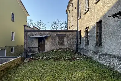 Rustico in vendita, Viale Roma, Lonato del Garda