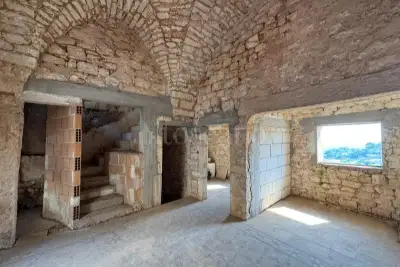 Casa Indipendente in vendita, Via Alfonso Pomes, Ostuni