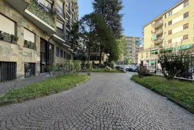 Laboratorio in vendita, Via dei Tulipani, Milano