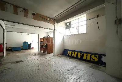 Magazzino in vendita, Via Luigi Siciliani, Roma