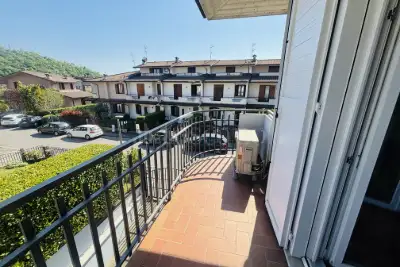 Villa Bifamiliare in vendita, Via Paolo Borsellino, Gavardo