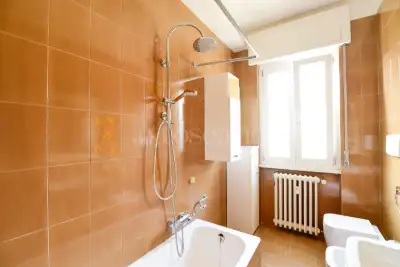 Casa in vendita, Via Francesco Borromini, Como
