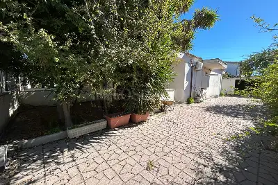 Villa in vendita, Via Montegioco, Roma