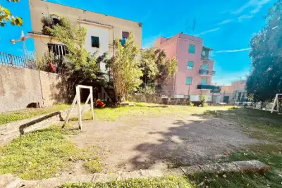 Casa in vendita, Via Siro Corti, Roma