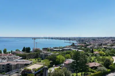 Casa in vendita, Via Desenzanino, Desenzano del Garda