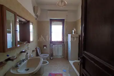 Casa Indipendente in vendita, Via Antica Arischia, L'Aquila