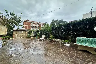 Villa Plurifamiliare in vendita, via erato, Anzio